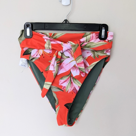 **NEW MARA HOFFMAN x REVOLVE Abigail Floral Bikini Set in Red Multi - Size Small - Picture 5 of 9